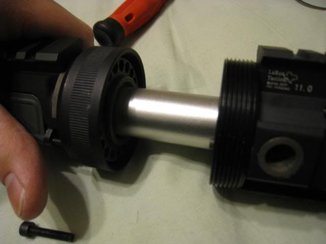 http://i8.photobucket.com/albums/a1/aznriptide859/Airsoft/Custom%20M4%20Larue%20MBR/IMG_0342.jpg