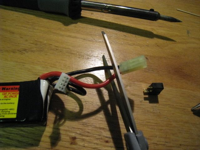 http://i8.photobucket.com/albums/a1/aznriptide859/Airsoft/IMG_9758.jpg