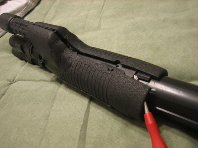 http://i8.photobucket.com/albums/a1/aznriptide859/Airsoft/TM%20M3%20Super%2090%20Disassembly%20Pics/IMG_3984.jpg