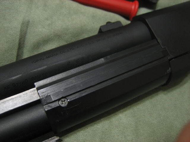 http://i8.photobucket.com/albums/a1/aznriptide859/Airsoft/TM%20M3%20Super%2090%20Disassembly%20Pics/IMG_3990.jpg