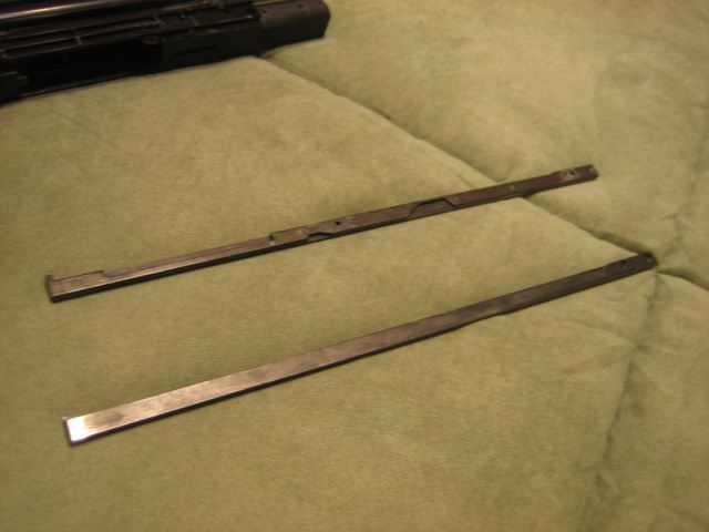 http://i8.photobucket.com/albums/a1/aznriptide859/Airsoft/TM%20M3%20Super%2090%20Disassembly%20Pics/IMG_4008.jpg