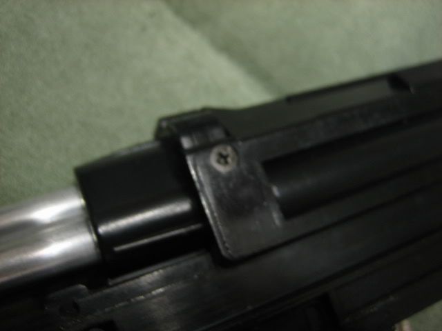 http://i8.photobucket.com/albums/a1/aznriptide859/Airsoft/TM%20M3%20Super%2090%20Disassembly%20Pics/IMG_4013.jpg