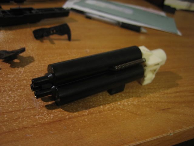 http://i8.photobucket.com/albums/a1/aznriptide859/Airsoft/TM%20M3%20Super%2090%20Disassembly%20Pics/IMG_4030.jpg