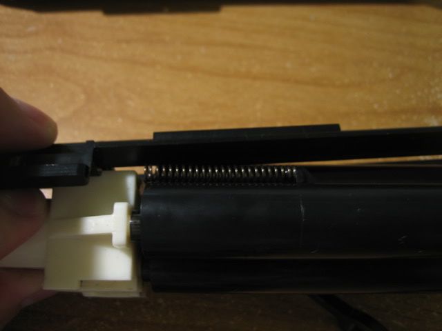http://i8.photobucket.com/albums/a1/aznriptide859/Airsoft/TM%20M3%20Super%2090%20Disassembly%20Pics/IMG_4036.jpg
