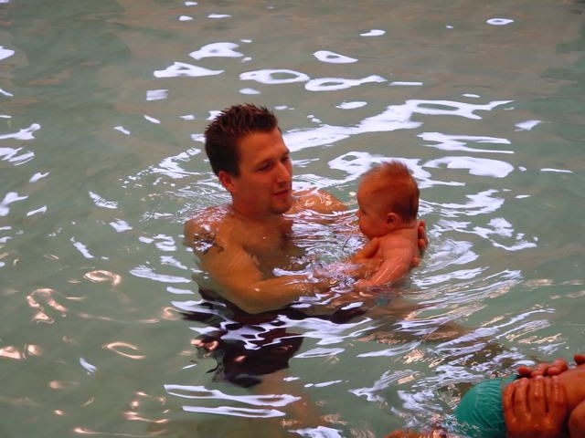 [img width=640 height=480]http://i8.photobucket.com/albums/a1/brintaatje/Tomenesmee.jpg[/img]