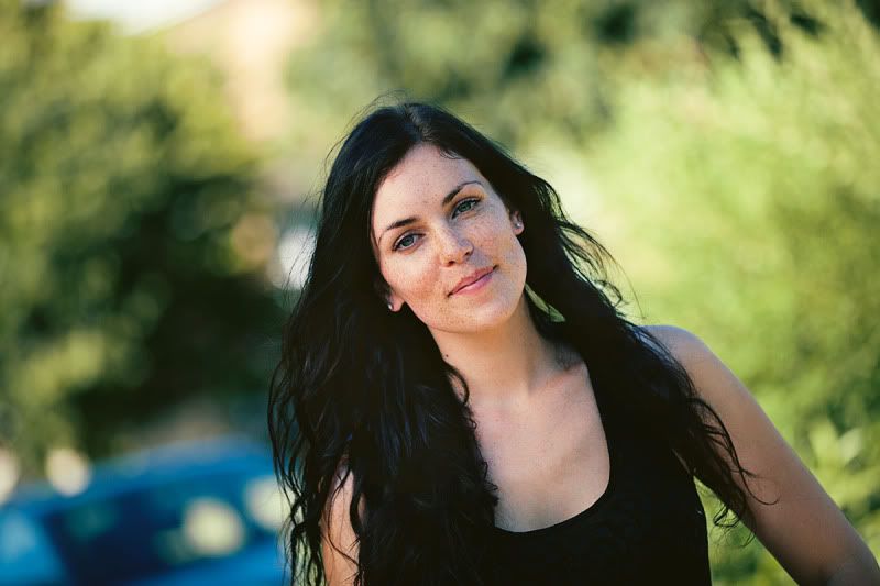 IMAGE: http://i8.photobucket.com/albums/a10/parrapa99/sara1.jpg