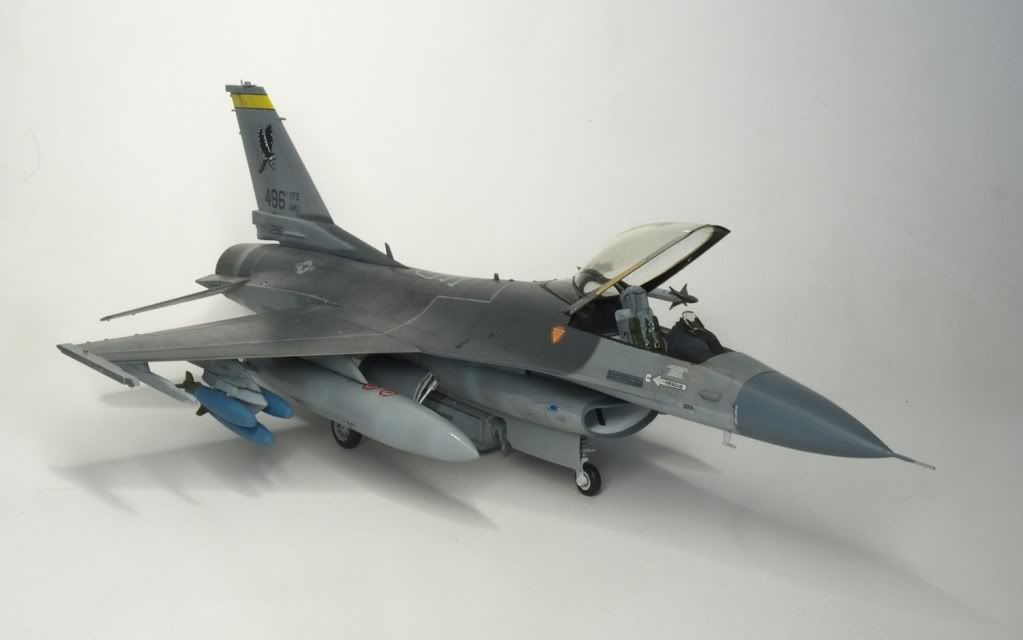 F1611.jpg