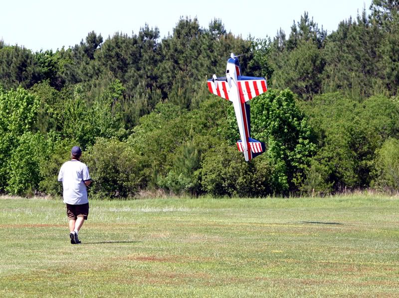 IMAGE: http://i8.photobucket.com/albums/a14/jonstickles/Extra%20260/IMG_2388_M_1024_8x6.jpg