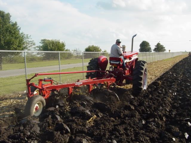 Ih 540 Plow General Ih Red Power Magazine Community 9055