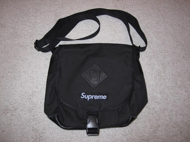 Supreme Messenger