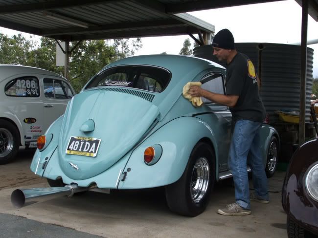 http://i8.photobucket.com/albums/a17/Aussieveedubbers/VW%20at%20Jambo2007/11.jpg