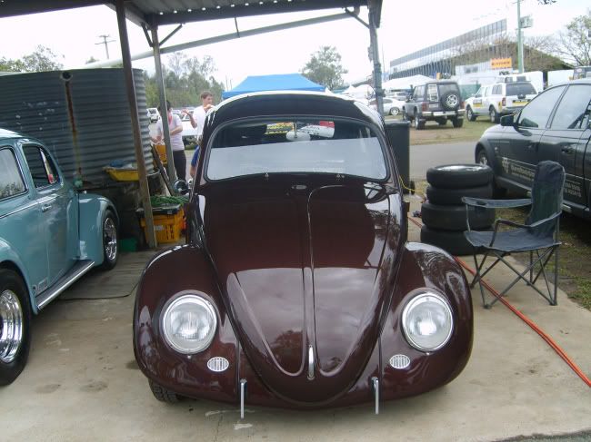 http://i8.photobucket.com/albums/a17/Aussieveedubbers/VW%20at%20Jambo2007/2.jpg