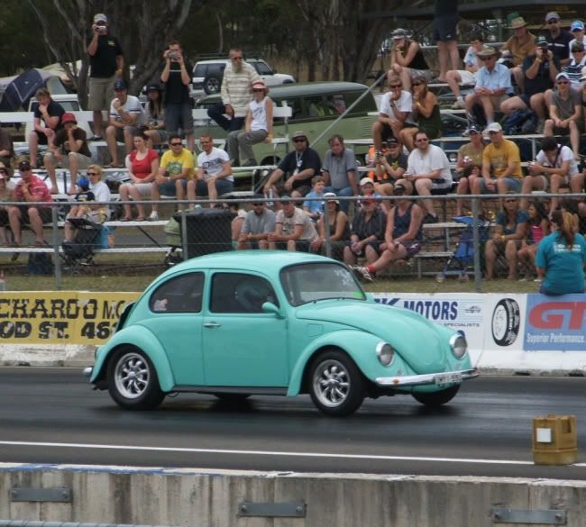 http://i8.photobucket.com/albums/a17/Aussieveedubbers/Warwick2008/DSCF640112.jpg http://i8.photobucket.com/albums/a17/Aussieveedubbers/Warwick2008/DSCF640112.jpg