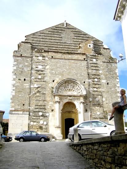 Image hosted by Photobucket.com