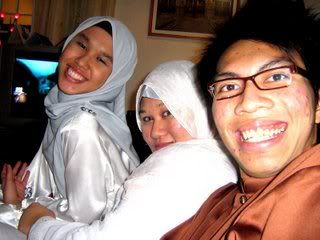 Photo Sharing and Video Hosting at Photobucket