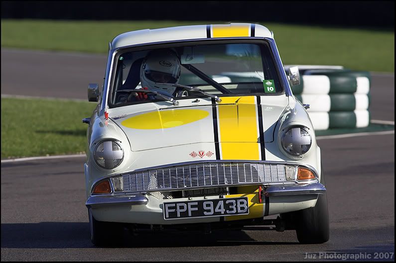 IMAGE: http://i8.photobucket.com/albums/a20/juz13/TopHat/1.jpg