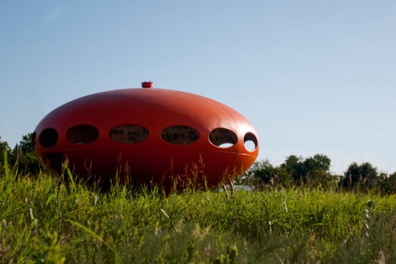 orange-ufo_zpsee2327c5.jpg