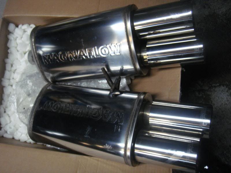 FS (1) Magnaflow Muffler 14816 w/ DUAL TIPS 165 shipped