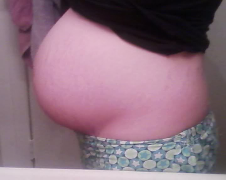 30 weeks pregnant. me at 30 weeks pregnant.