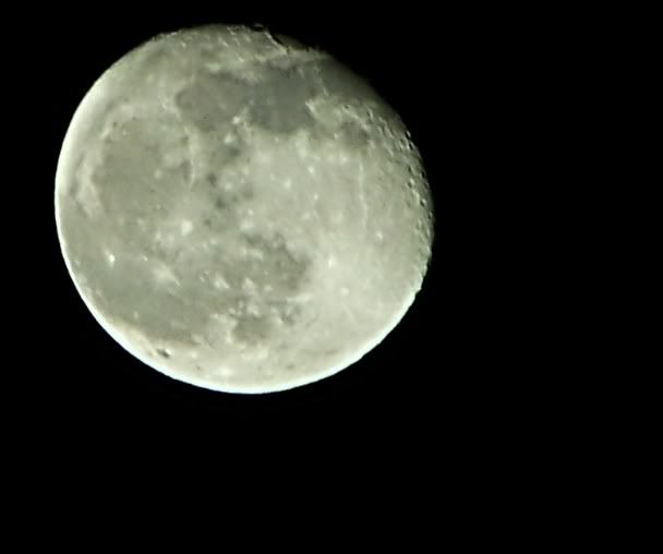 [Image: MoonShotWithTcon1.jpg]