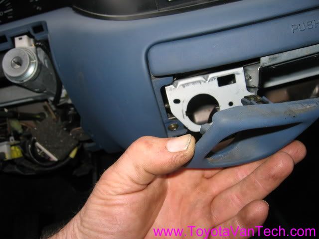 How To Disassemble The Dash On A Previa