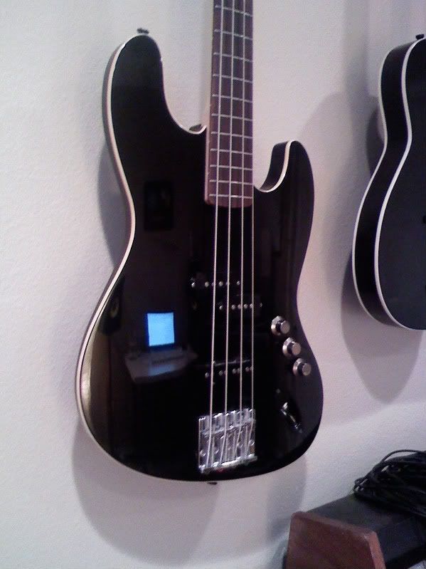 Fender+aerodyne+bass+ebay