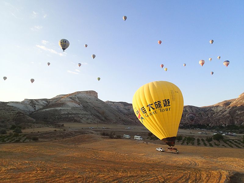 Turkey, Cappadocia, hot air balloon photo Landind_zps845c7592.jpg