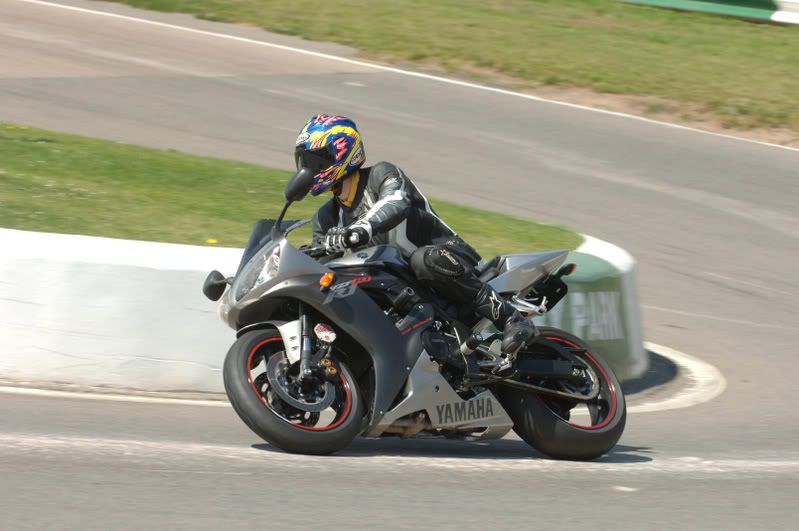 MalloryTrackDay26-7-08b.jpg