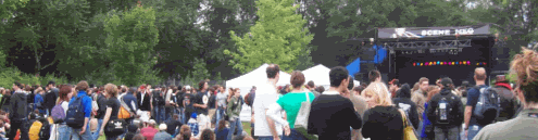 http://i8.photobucket.com/albums/a31/vanslyde/afoshbanner7.gif