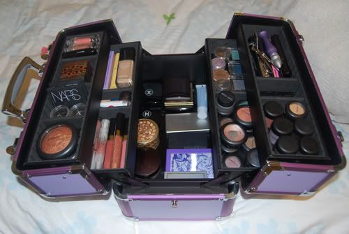 Vtg Pink Caboodles Makeup Caddie Train Organizer Case. Used.