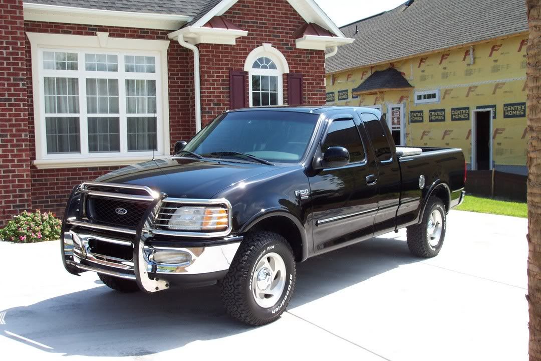 truckfront.jpg