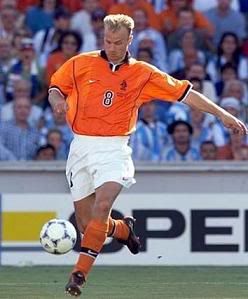 Dennis-Bergkamp.jpg