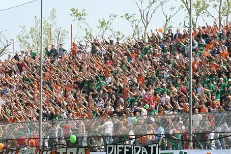 Vene-Hinchada.jpg