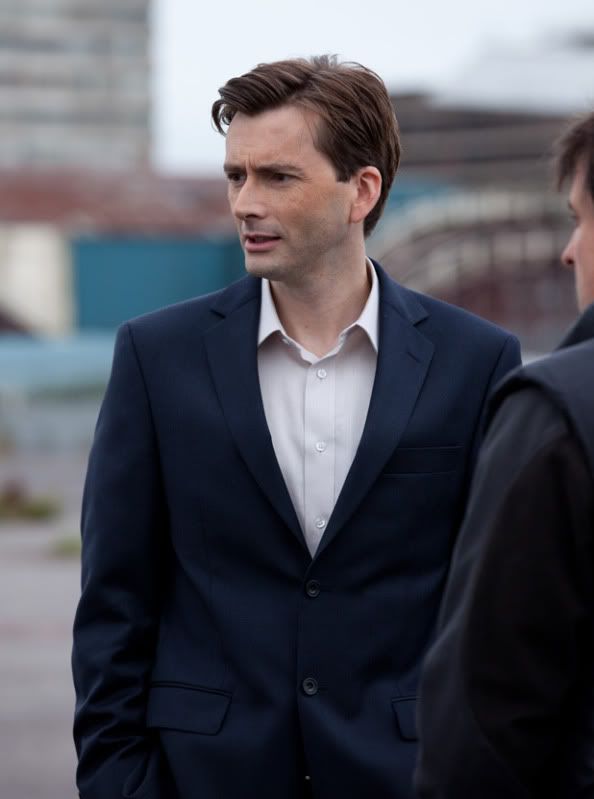 http://i8.photobucket.com/albums/a37/kayewaye/DT/618_uktelevision_david_tennant.jpg