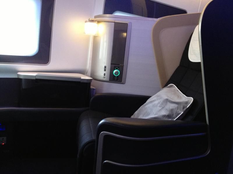 First class - British Airways (Москва-Лондон-Москва).