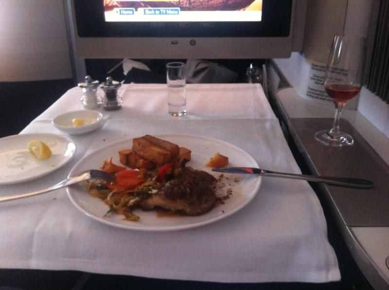 First class - British Airways (Москва-Лондон-Москва).