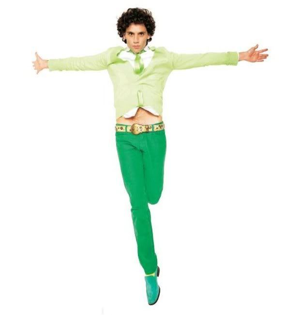 greenoutfit.jpg