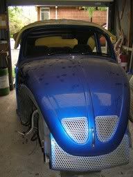 http://i8.photobucket.com/albums/a41/vwsilverbullet/beetlefront.jpg