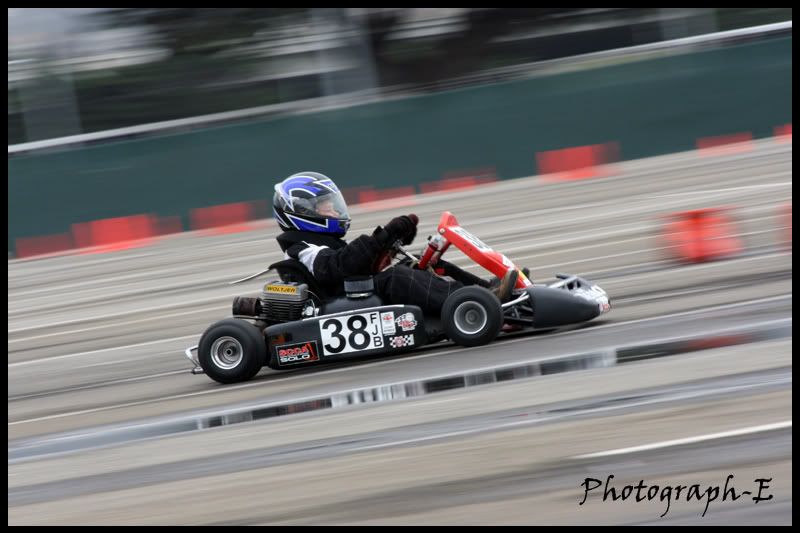 IMAGE: http://i8.photobucket.com/albums/a46/smurfsvt/autox%202%2025/Autocross385small.jpg