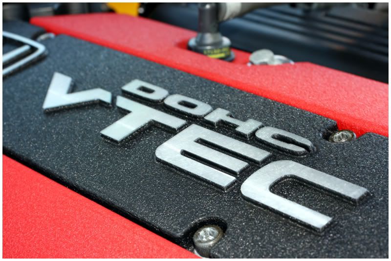 IMAGE: http://i8.photobucket.com/albums/a46/smurfsvt/banana/IMG_8781small.jpg