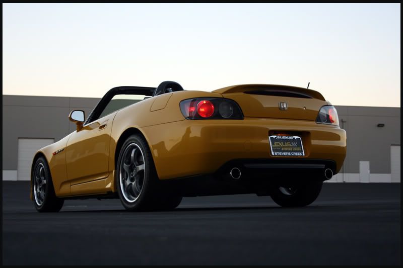 IMAGE: http://i8.photobucket.com/albums/a46/smurfsvt/banana/IMG_8795small.jpg