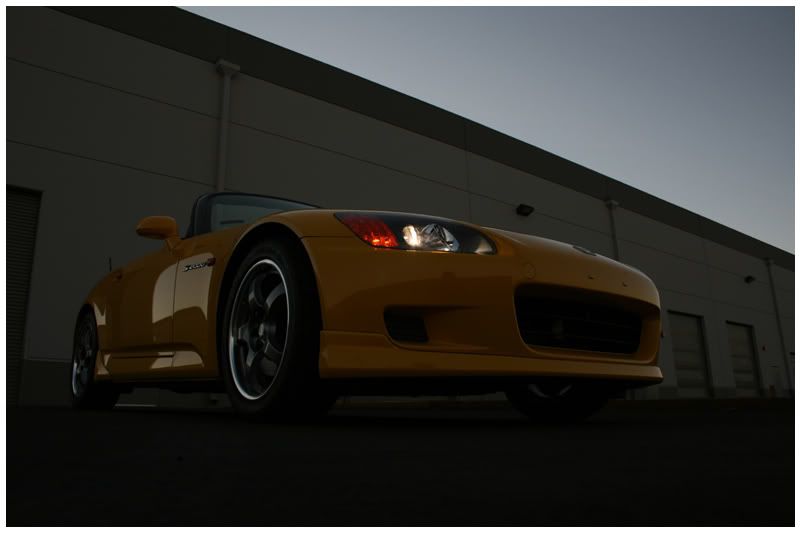 IMAGE: http://i8.photobucket.com/albums/a46/smurfsvt/banana/IMG_8801small.jpg