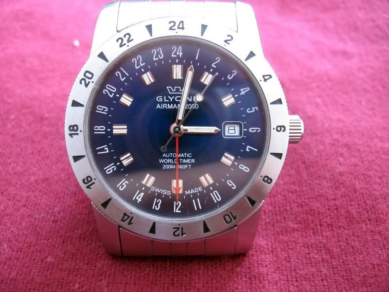 http://i8.photobucket.com/albums/a49/roberev/Glycine-DJR/Glycine-front.jpg