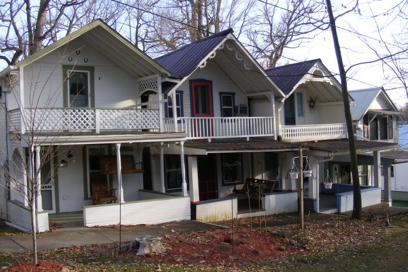 2009_0412East_Ohio0348.jpg