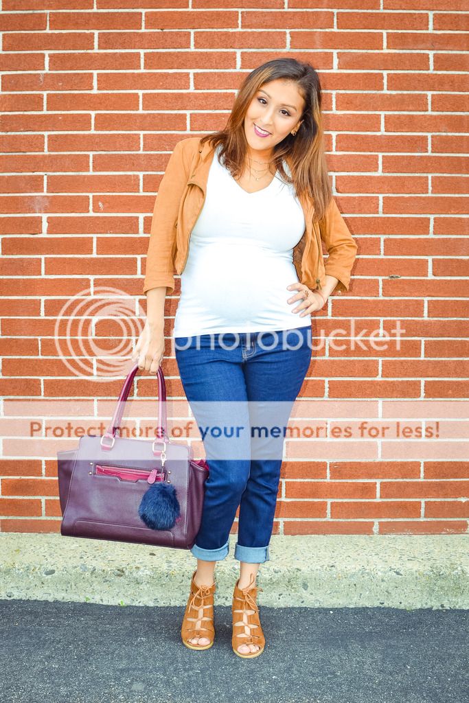 pregnant model