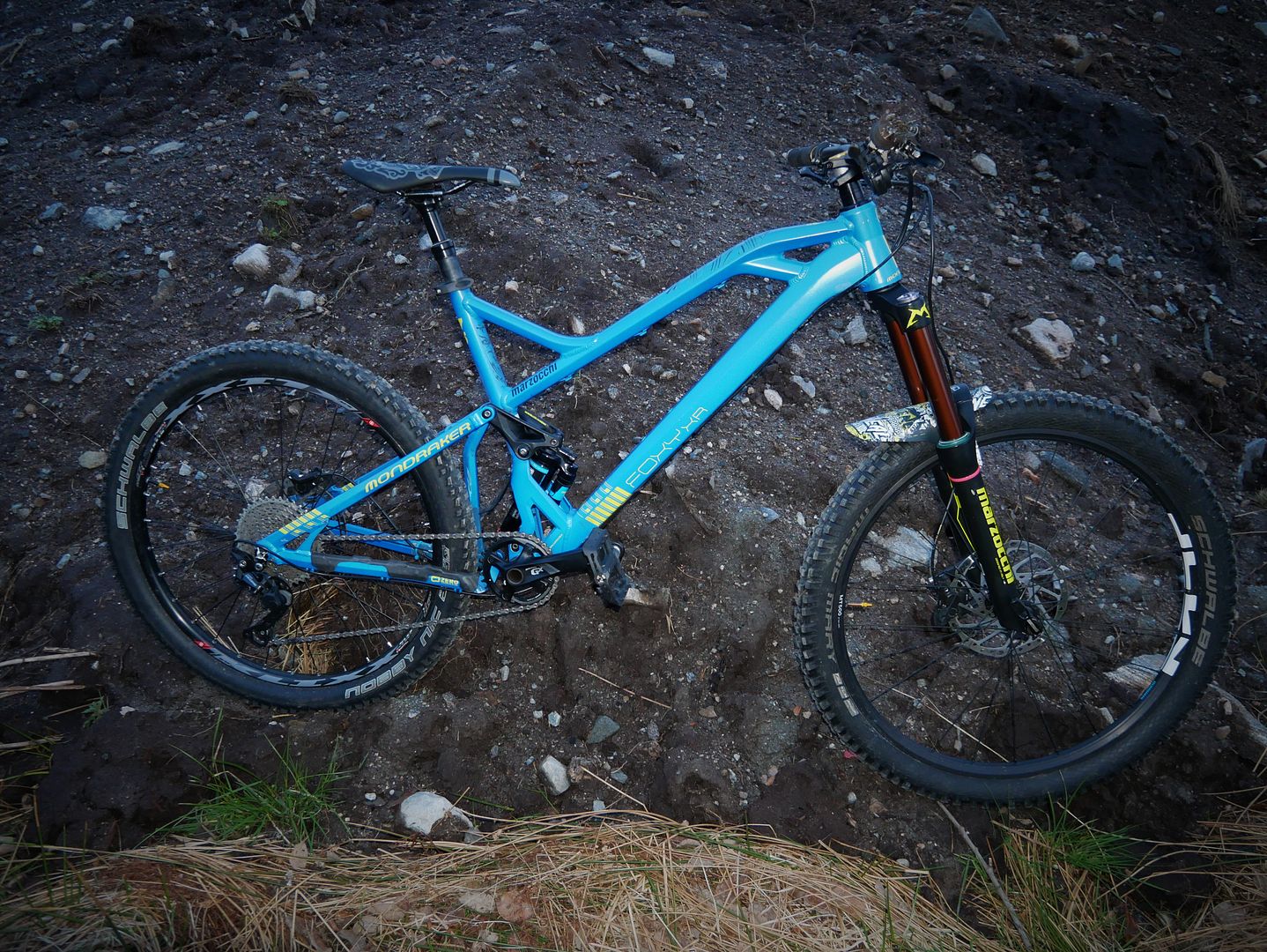 [Linket bilde fra i8.photobucket.com]