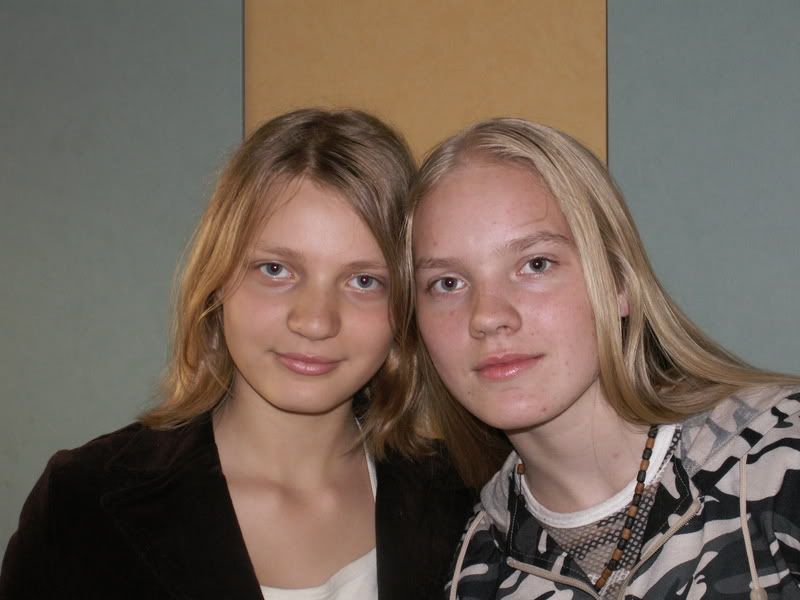 https://i8.photobucket.com/albums/a45/JoJo13_/PICT0009.jpg