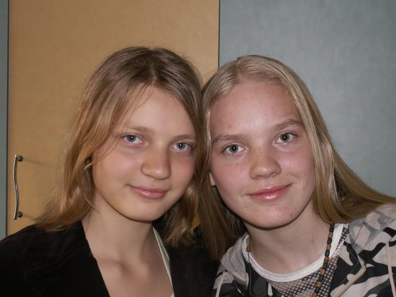 https://i8.photobucket.com/albums/a45/JoJo13_/PICT0010.jpg