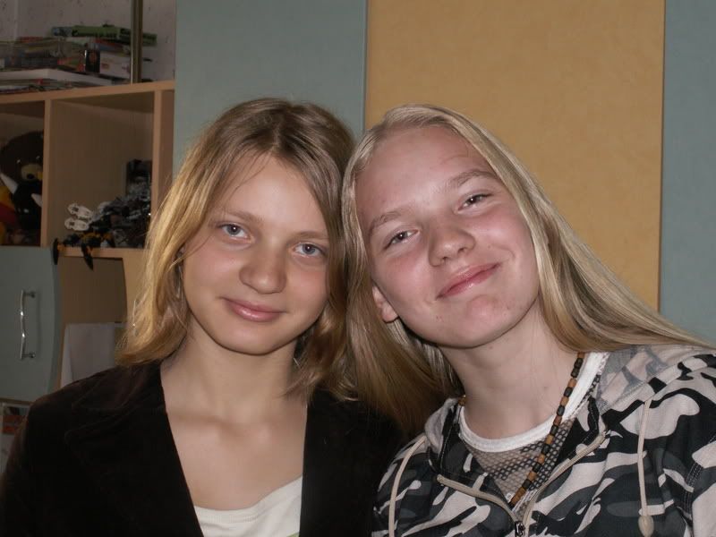 https://i8.photobucket.com/albums/a45/JoJo13_/PICT0013.jpg
